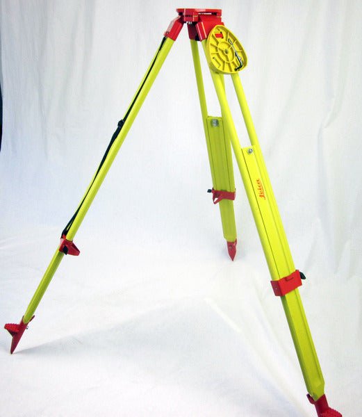 GST120 - 9 - Wooden Tripod, telescopic - Datum Tech Solutions
